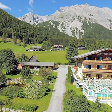 Aparthotel Pfeffermuehle Ramsau am Dachstein Zewnętrze zdjęcie