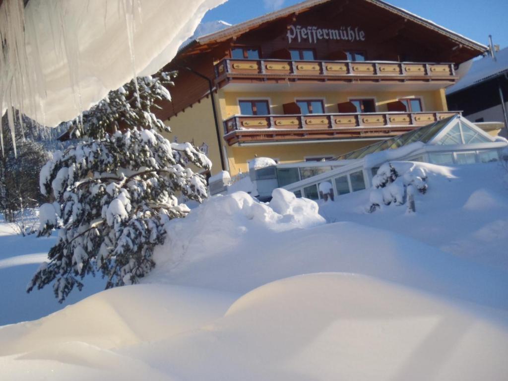 Aparthotel Pfeffermuehle Ramsau am Dachstein Zewnętrze zdjęcie