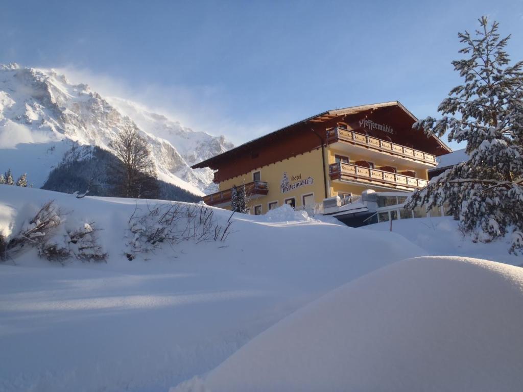 Aparthotel Pfeffermuehle Ramsau am Dachstein Zewnętrze zdjęcie